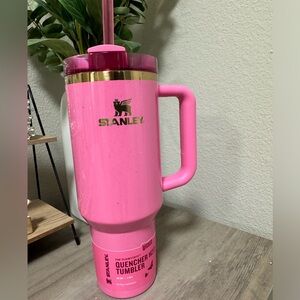 Wicked x Stanley // Glinda Pink 40 oz Quencher